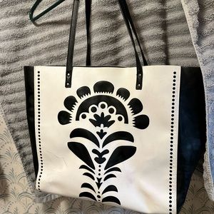 Woman’s Tote Bag